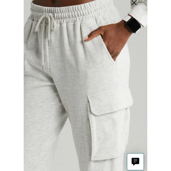 Zella Grey Pocket Cozy Utility Cargo Jogger Sweatpants Size XS - Picture 3 of 9